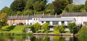 River Cottage, Enniskillen Town, Waterside Holiday Rental